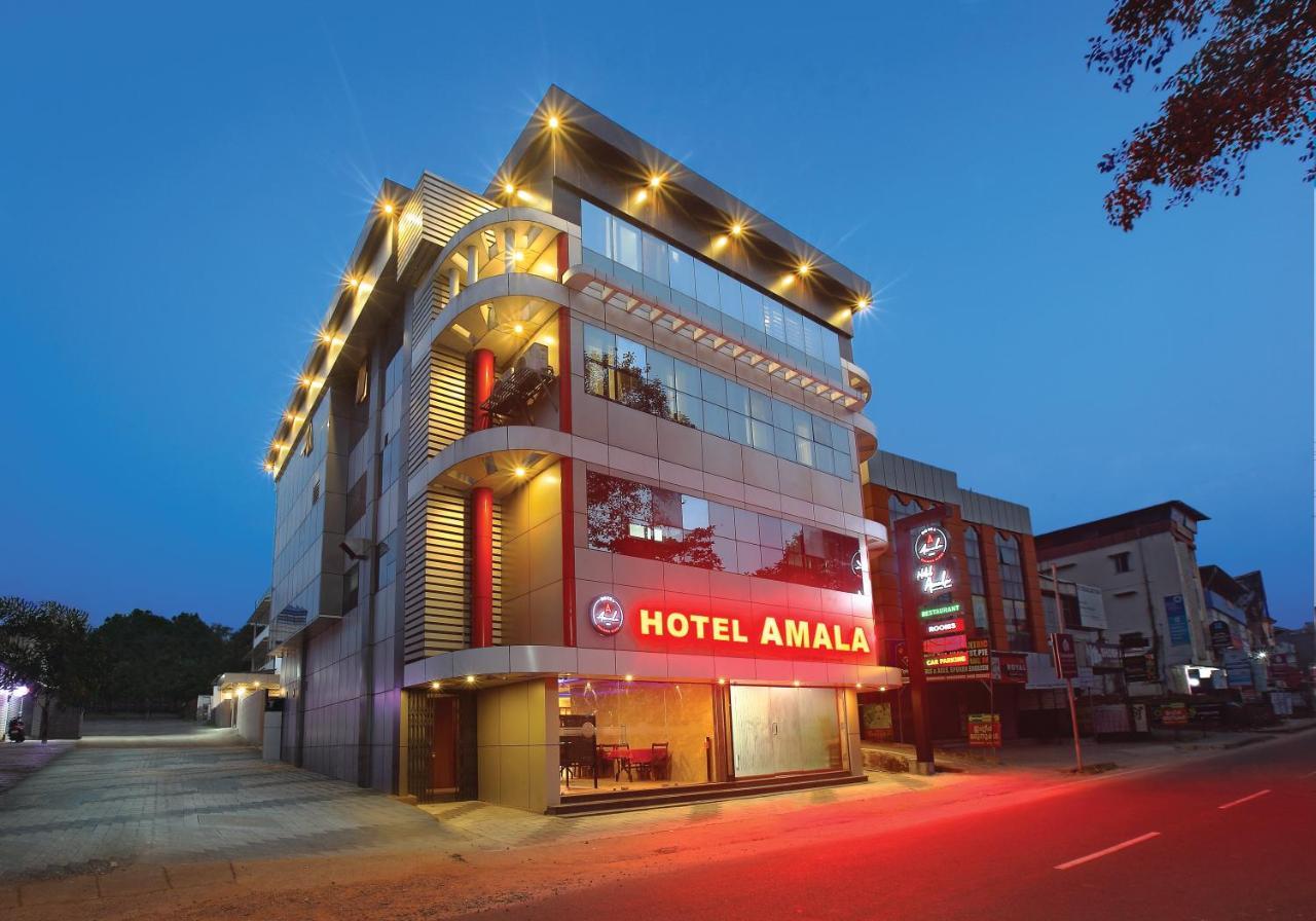 Hotel Amala Pathanamthitta Exterior photo