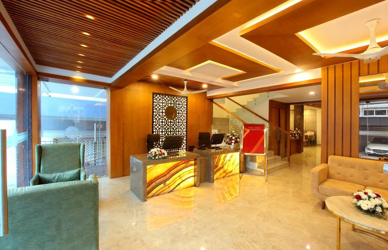 Hotel Amala Pathanamthitta Exterior photo